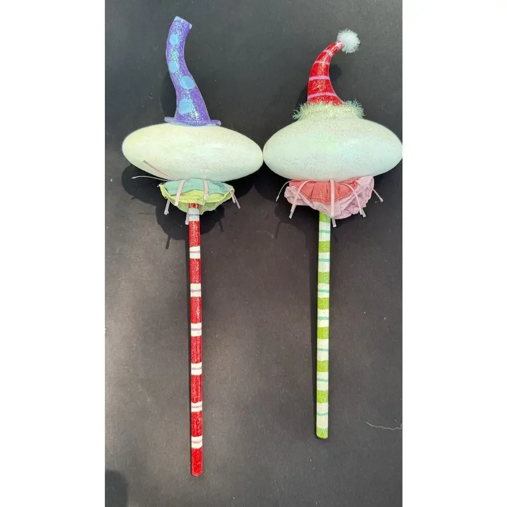 2 Midwest Of Cannon Falls Snowman Whimsical Christmas ornaments -Lo10